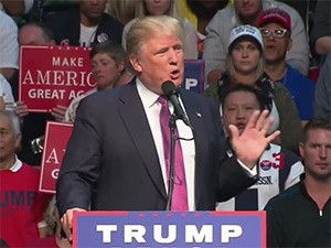 Trump Hand Delivers Promise of 'Draining the Swamp' - Reactionary Times