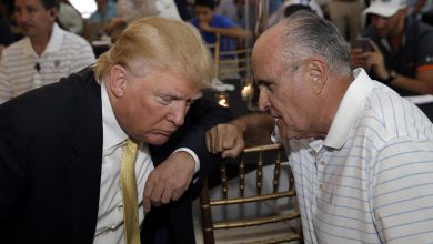 Photo of Rudy Calls Raid "Illegal" as Feds Refused to Take Hunter Biden Evidence