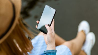 Photo of Study Claims Smartphone Use Causes Teens to Grow Horns