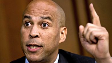Photo of So-Long Spartacus: Booker to Drop WH Bid if He Fails to Raise Money