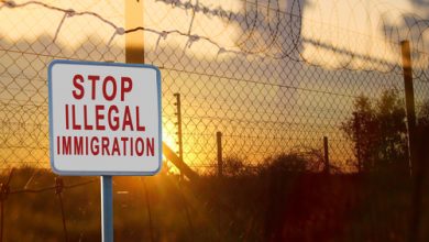 Photo of Supreme Court Rules in Trump's Favor On Tighter Asylum Policies