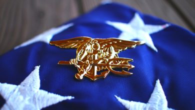 Photo of Navy Seal Controversy Leads to New Navy Secretary