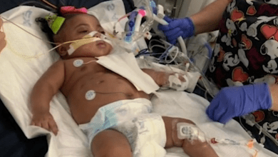 Photo of Judge Saves Hospitalized Girl From Being Disconnected From Life Support
