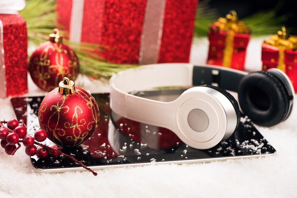 The 5 Best Tech Christmas Gifts Reactionary Times