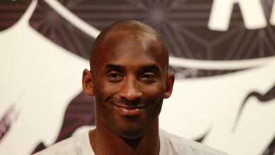 Photo of Kobe Bryant and His Daughter Gianna Die in Tragic Helicopter Crash