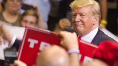 Photo of Trump Roasts Dems at OH Rally