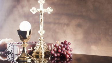 Photo of Autistic 8-Year-Old Denied First Communion