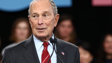 Photo of Bloomberg Looking to 'Meme' His Way to the White House