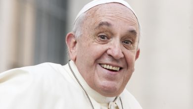Photo of Pope Francis Refuses to Ordain Married Men