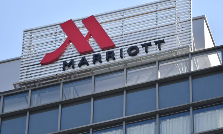 Image of building with the Marriott Hotel logo