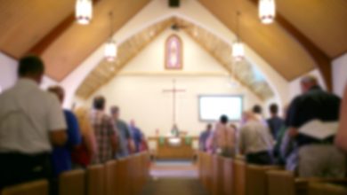 Photo of More Than One Thousand California Pastors Plan to Resume Service in Defiance of State Order