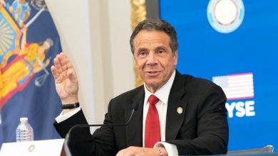 Photo of Cuomo Reopens Stock Exchange Trading Floor