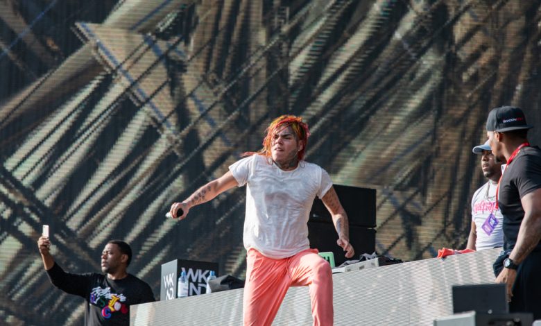 Image of Rapper Tekashi69 6ix9ine during a concert in Helsinki.