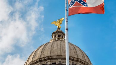 Photo of Mississippi Votes On Removing Confederate Emblem from State Flag