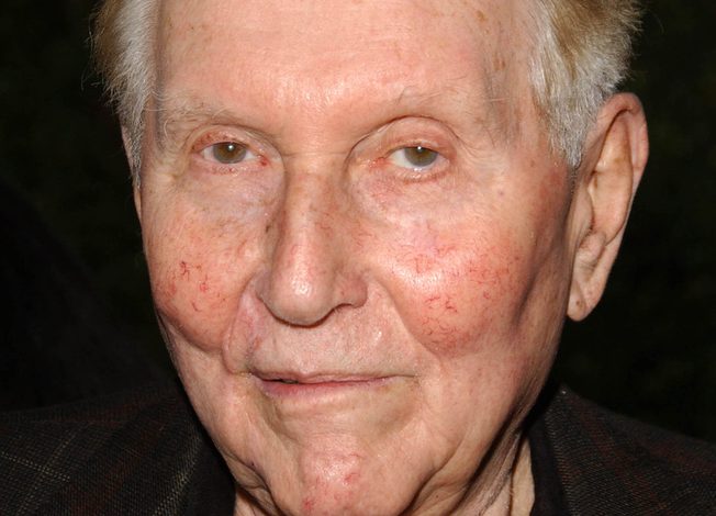 Sumner Redstone has died