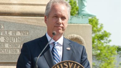 Photo of Louisville Votes No Confidence on Mayor Fischer’s Handling of Breonna Taylor Case