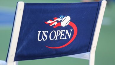 Photo of Tennis Star Makes Political Statement with Breonna Taylor Mask
