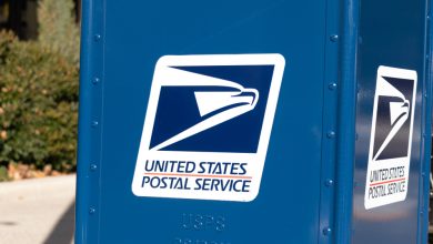 Photo of Federal Judge Blocks Changes to Postal Service