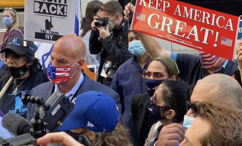 Sid Rosenberg and Cindy Grosz at End Jewish Hatred Rally