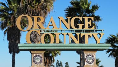 Photo of Orange County Fires Critically Injure 2 Firefighters