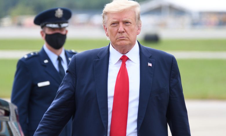 President Trump arrives on Air Force One at Dobbins Air Reserve Base.