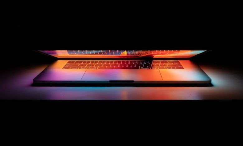 Image of apple MacBook laptop.